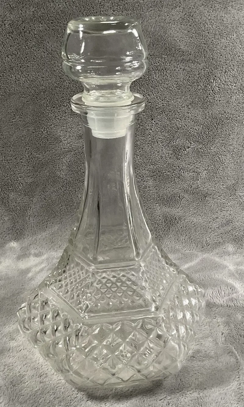 Vintage Pressed Glass Decanter W/ Stopper Diamond Point Starburst 10.75”